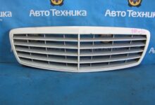 Photo of Решетка радиатора на Mercedes-Benz E-Class