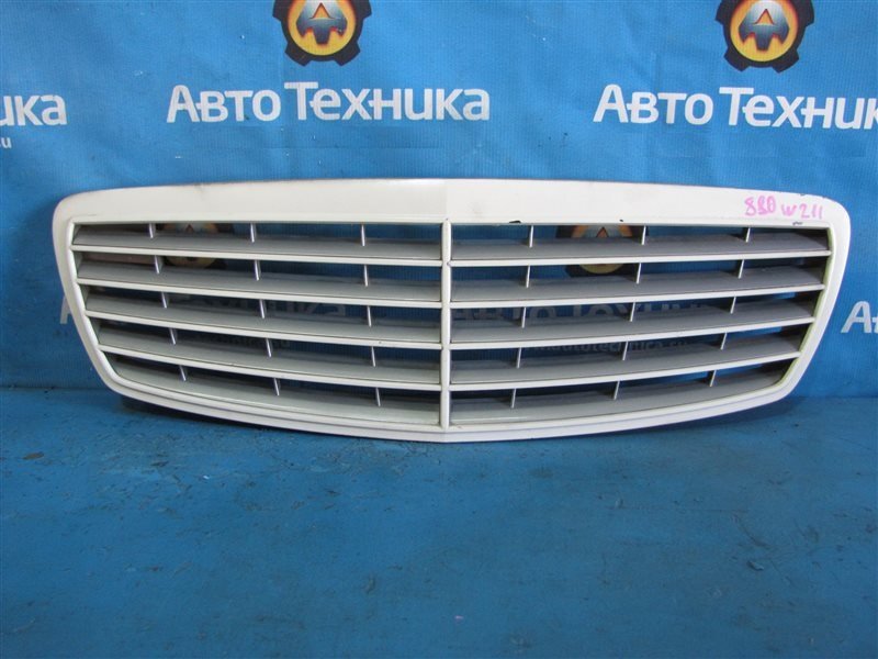 Фото 28 — Решетка радиатора на Mercedes-Benz E-Class